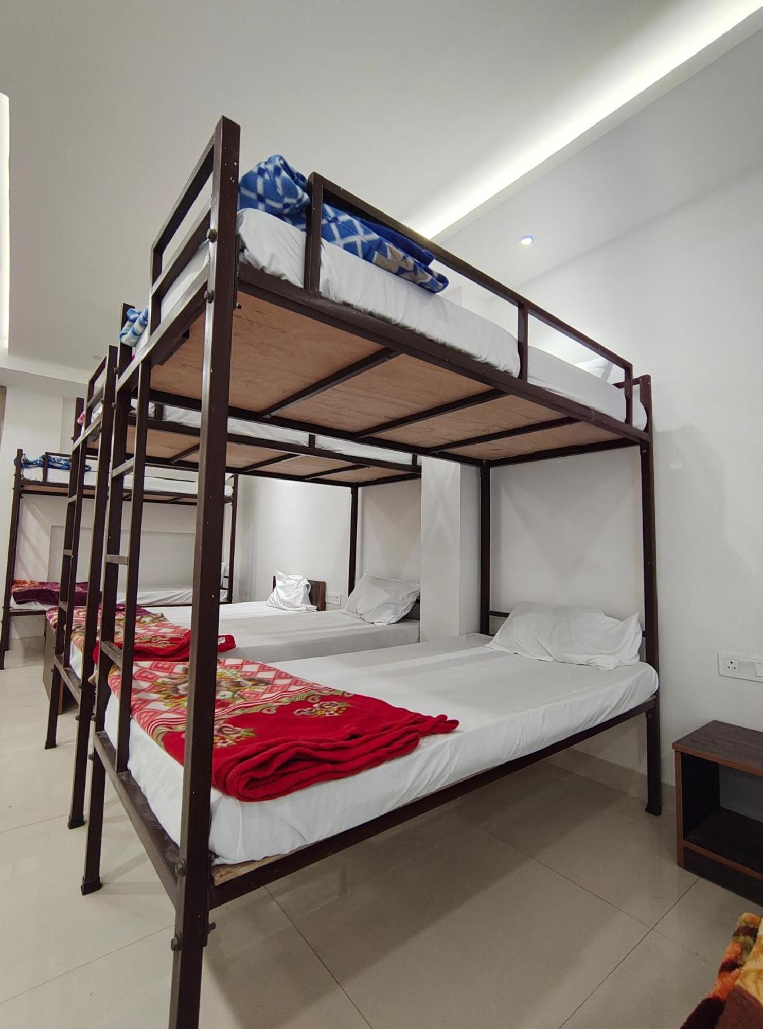 Om Villa Pg Hostel - Varanasi — Photos 3