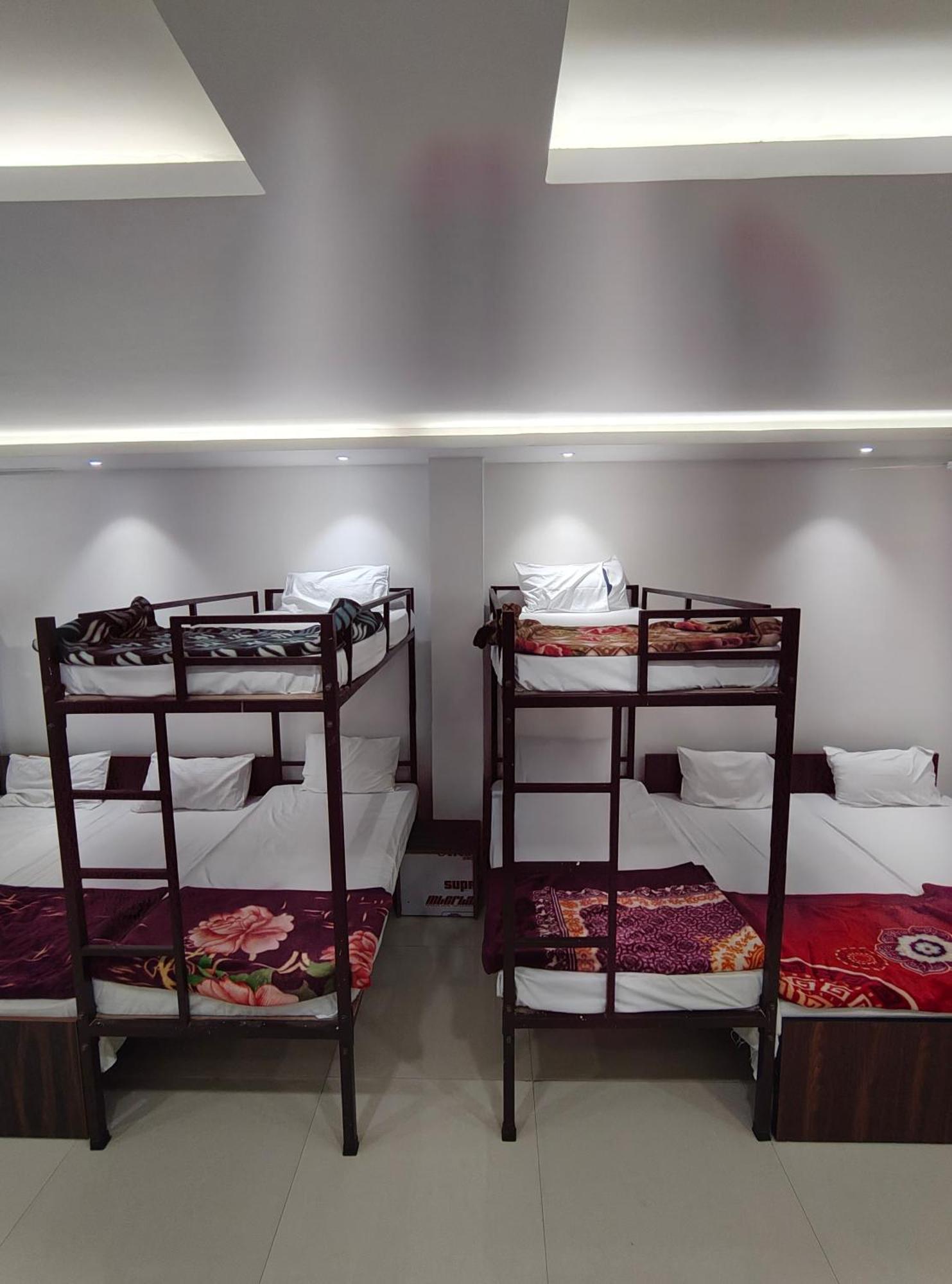 Om Villa Pg Hostel - Varanasi — Photos 2